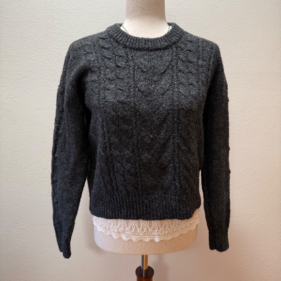 Old Navy Sweaters - Old Navy Wool Blend Chunky Cable Knit Charcoal Gray Pullover Sweater Women XS